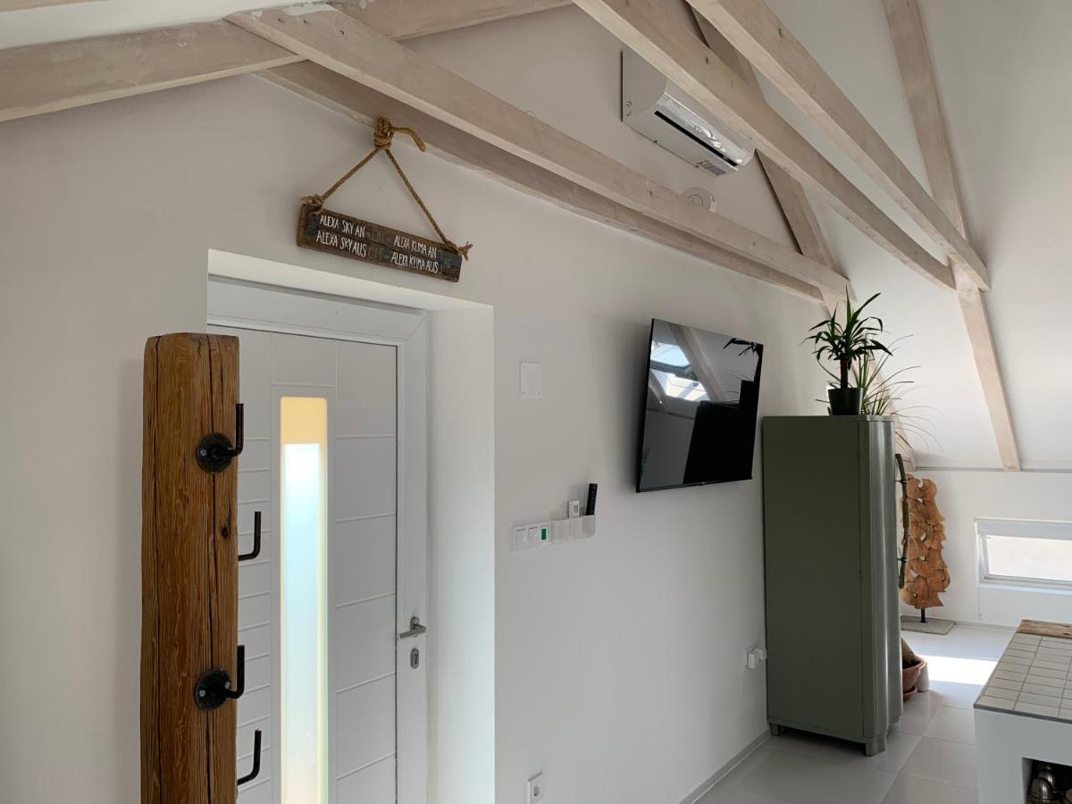 Apartment Pampas Sveti Filip i Jakov Eksteriør bilde
